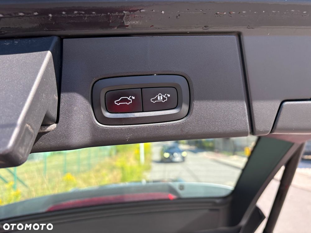 Volvo V90 D4 AWD Inscription - 16