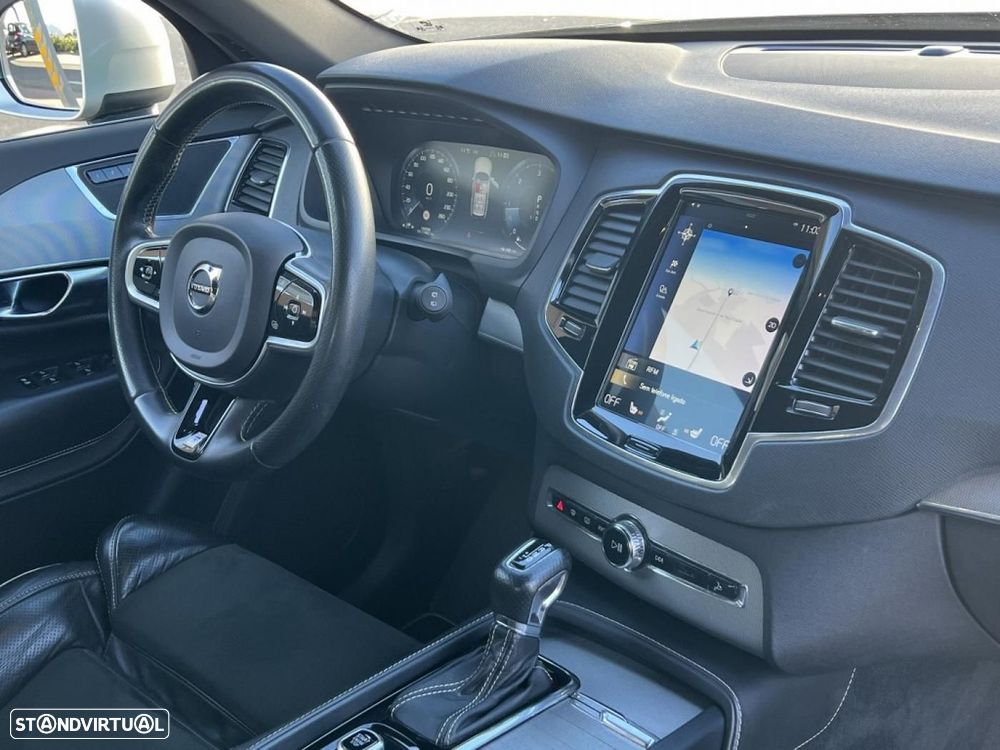 Volvo XC 90 2.0 D4 R-Design - 23