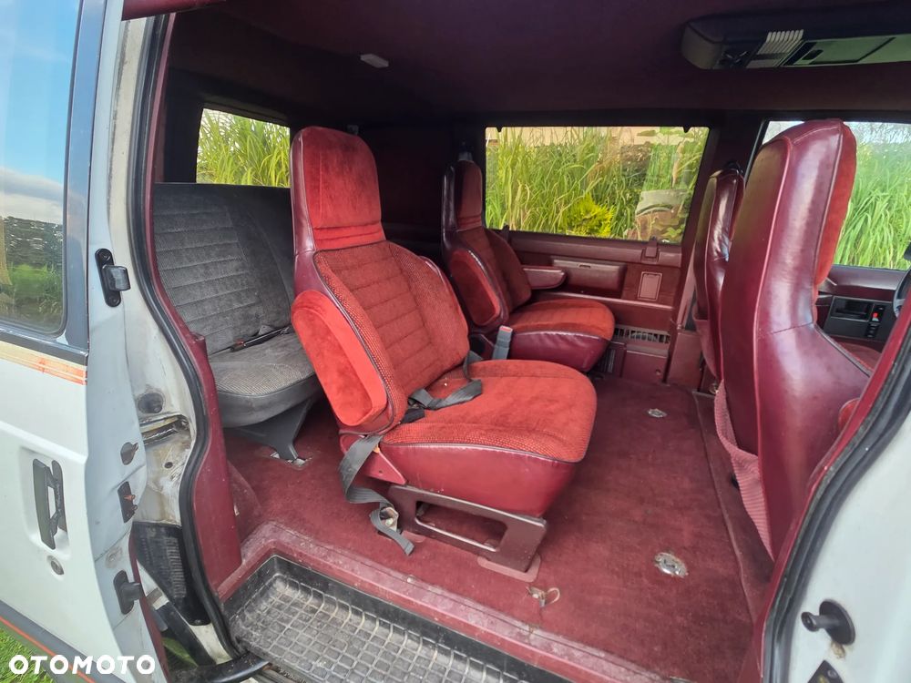 Chevrolet Astro - 9