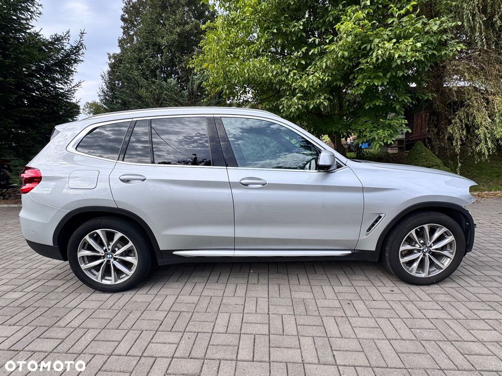 BMW X3 xDrive30i GPF xLine sport - 9