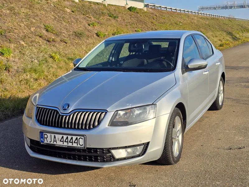 Skoda Octavia 1.6 TDI Ambition - 11