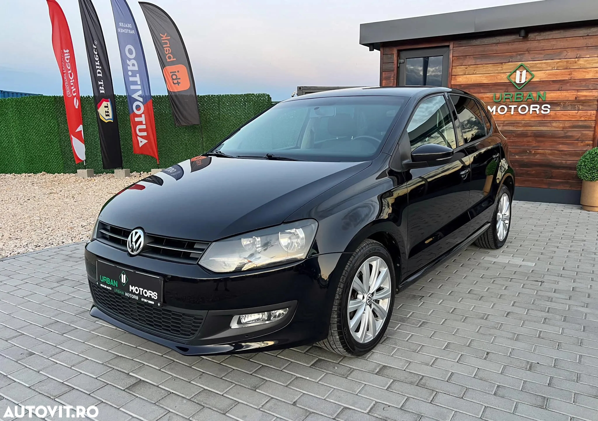 Volkswagen Polo 1.6 TDI Comfortline - 10
