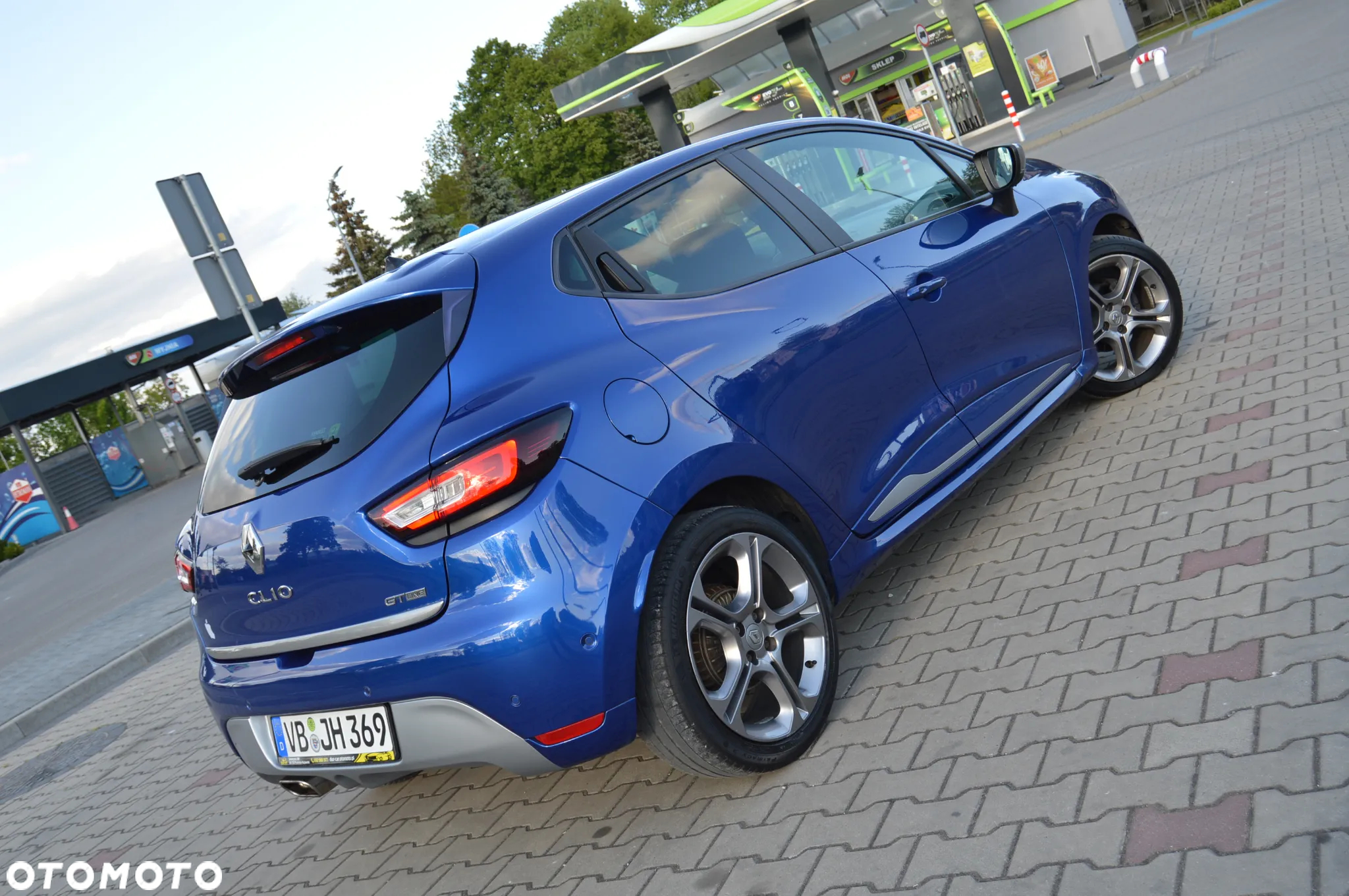 Renault Clio ENERGY TCe 120 Bose Edition - 28
