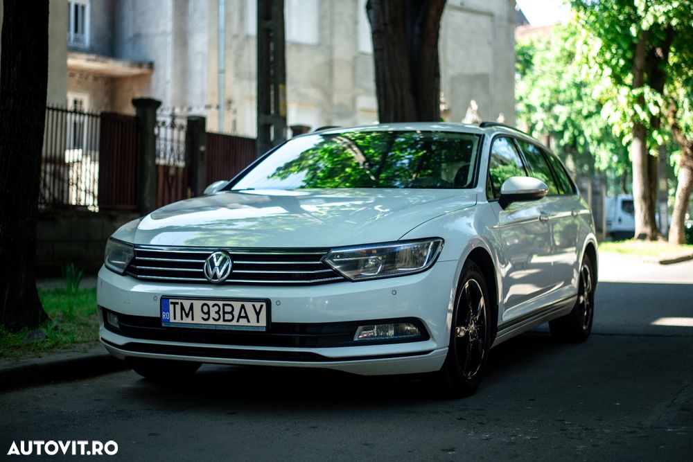 Volkswagen Passat 2.0 TDI (BlueMotion Technology) Comfortline - 1