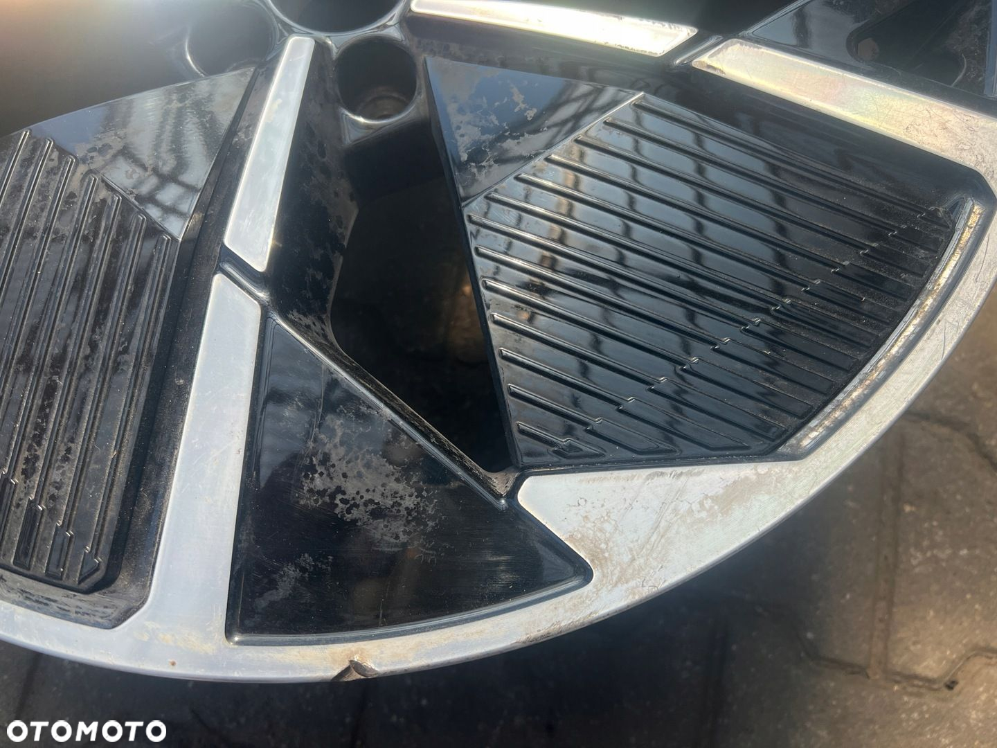FELGA ALU ALUMINIOWA AUDI 89A Q4 E TRON 21 ET42 FA1960 - 2