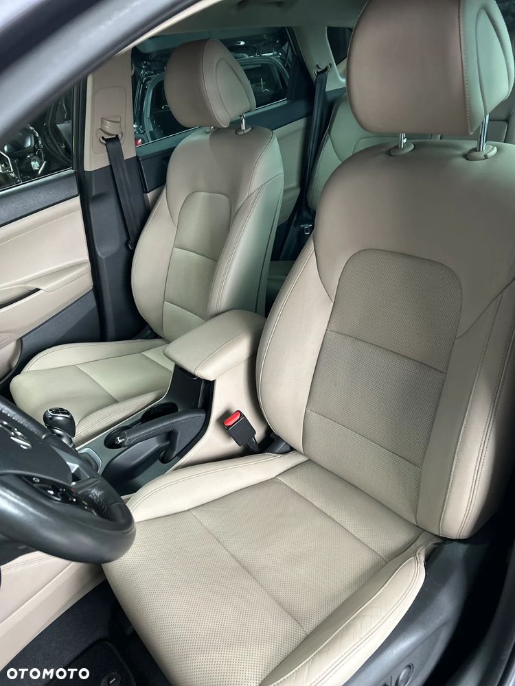 Hyundai Tucson 2.0 CRDi 4WD Premium - 16