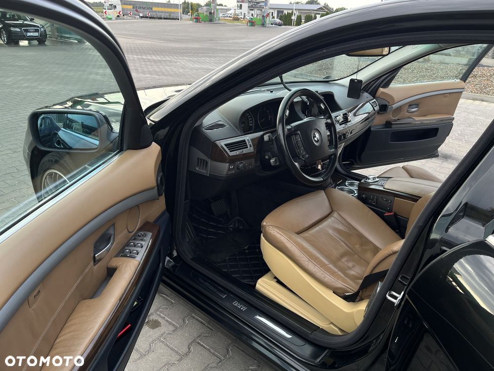 BMW Seria 7 - 6