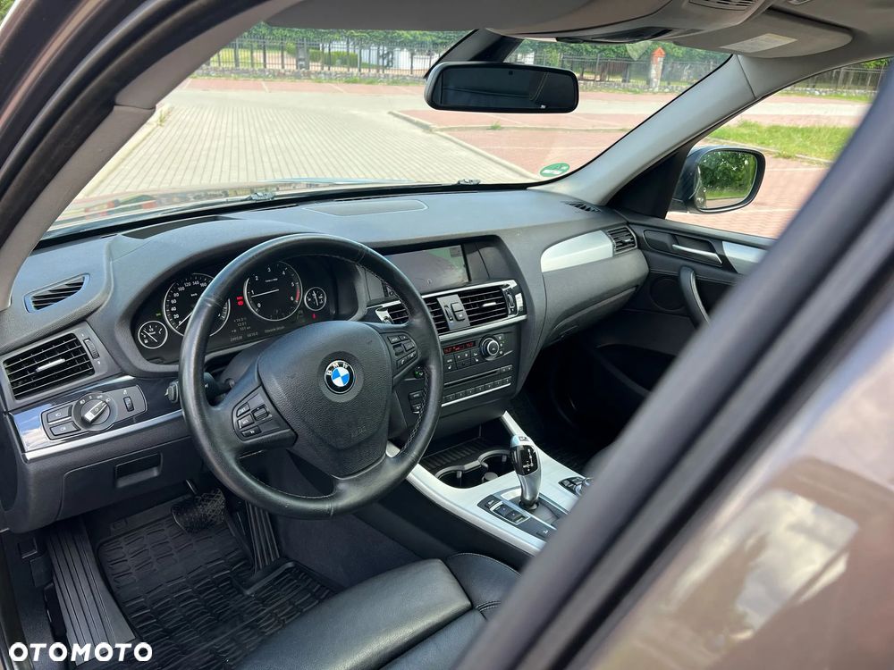 BMW X3 xDrive20d - 13