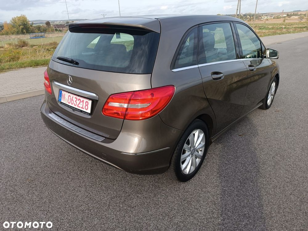 Mercedes-Benz B-Class 2012 photo 5