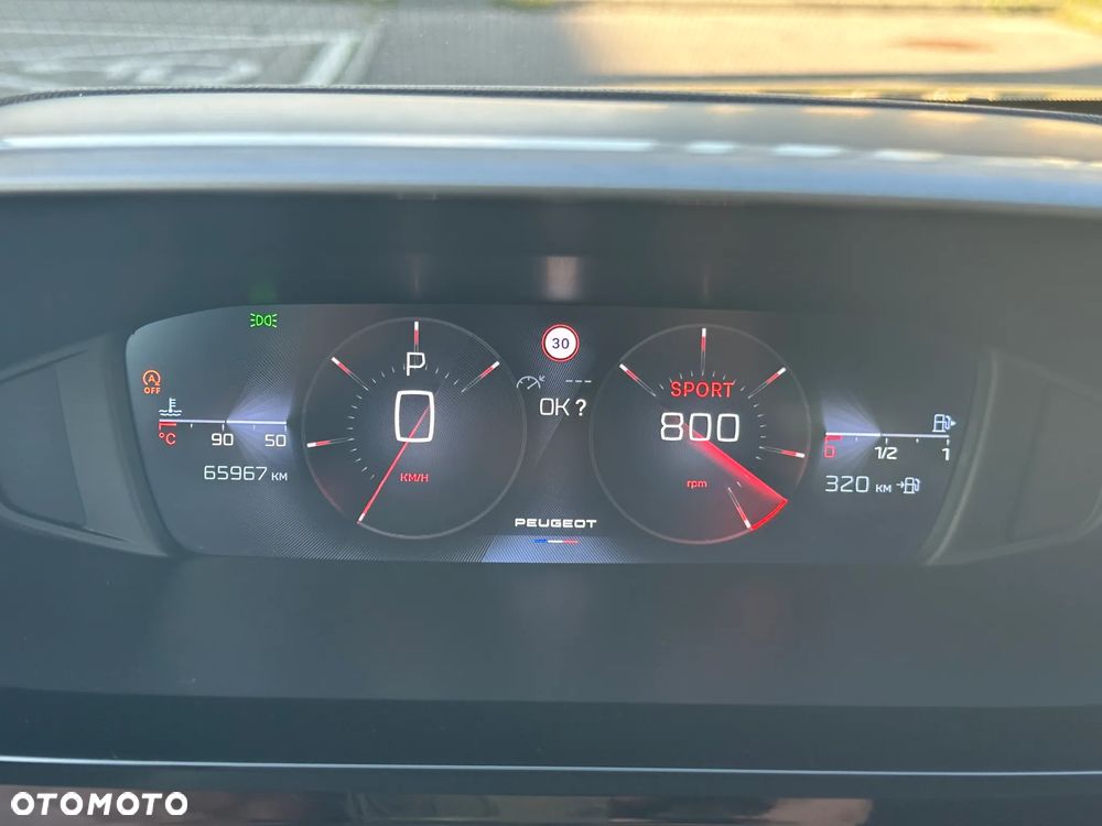 Peugeot 408 1.2 PureTech Allure S&S EAT8 - 24