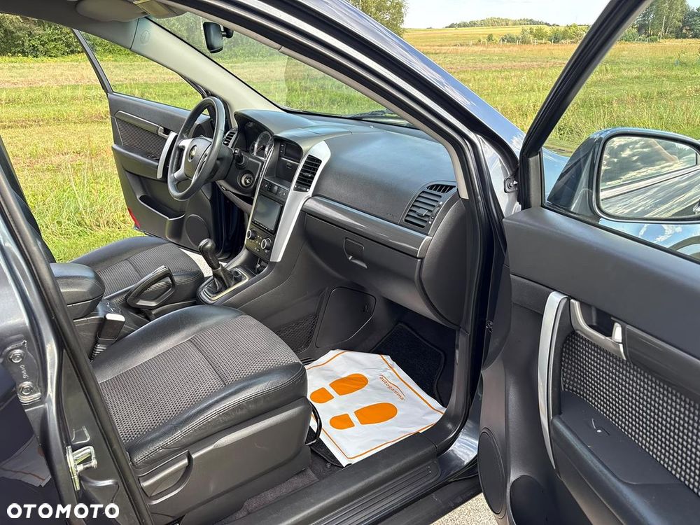 Chevrolet Captiva 2.4 4WD 7 Sitzer LT - 20