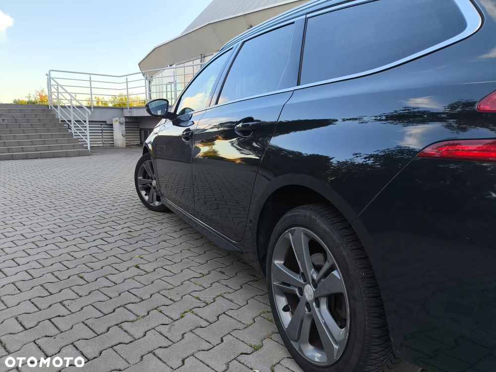 Peugeot 308 BlueHDi FAP 150 Stop&Start GT-Line Edition - 20