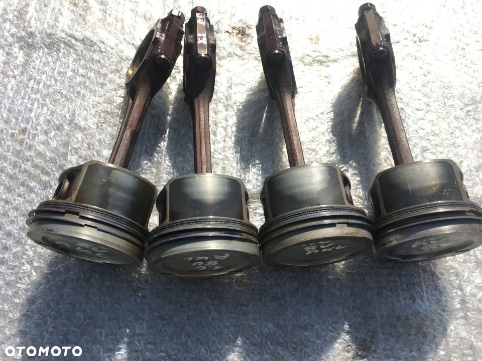 TŁOK Z KORBOWODEM VW GOLF IV SEAT SKODA 1.6 8V AKL - 7