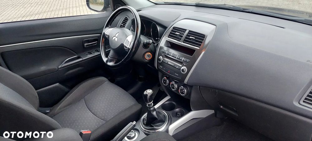 Mitsubishi ASX 1.8 DI-D 4WD Instyle - 30