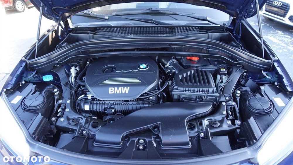 BMW X1 xDrive28i - 16
