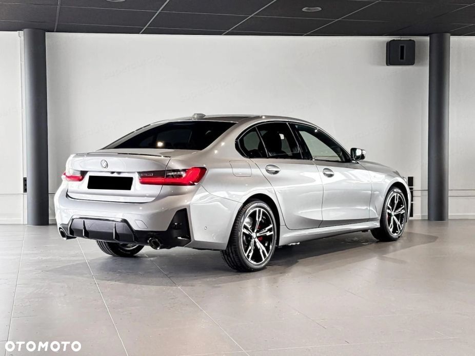BMW Seria 3 320i xDrive M Sport - 6