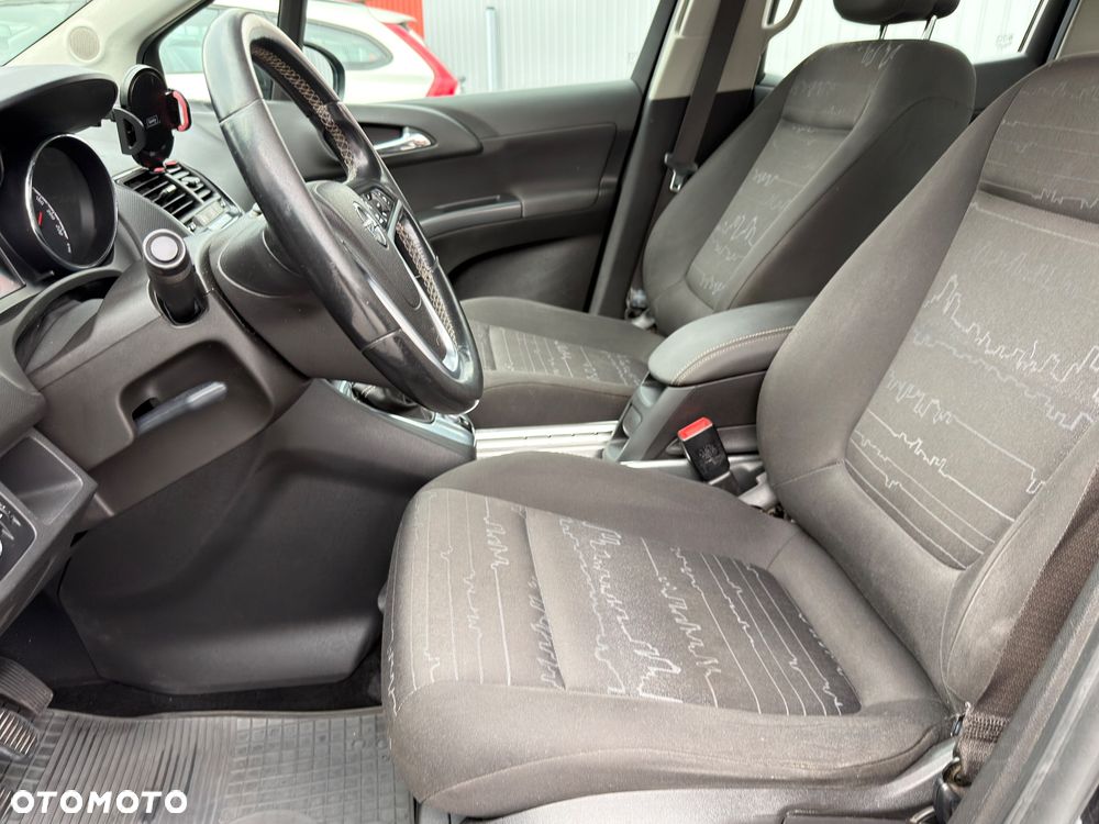 Opel Meriva - 26