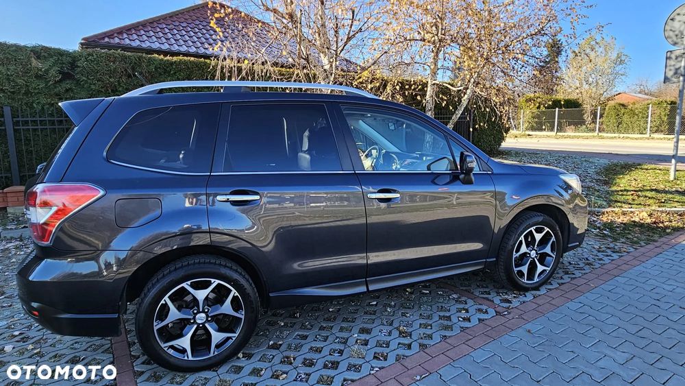 Subaru Forester 2.0XT Platinum Lineartronic - 3