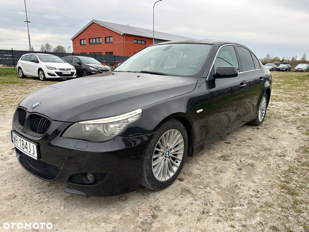 BMW Seria 5 525i - 2