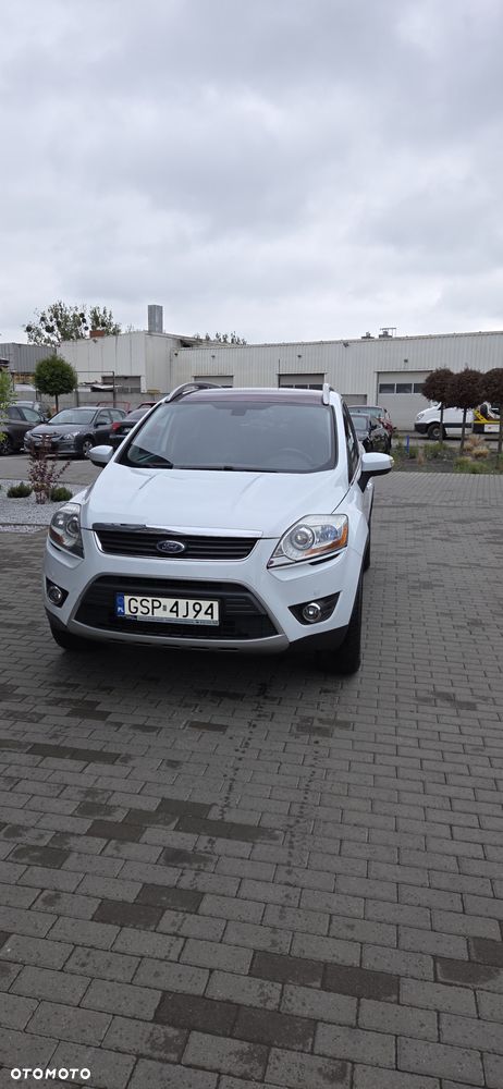Ford Kuga 2.0 TDCi 4x4 Titanium - 20