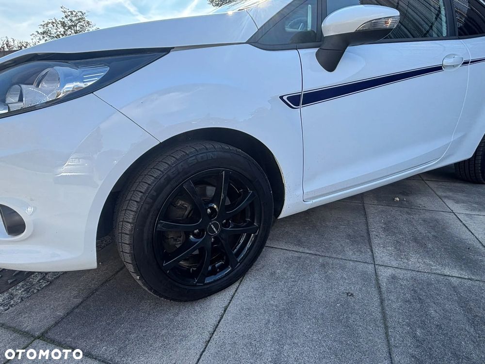 Ford Fiesta - 27