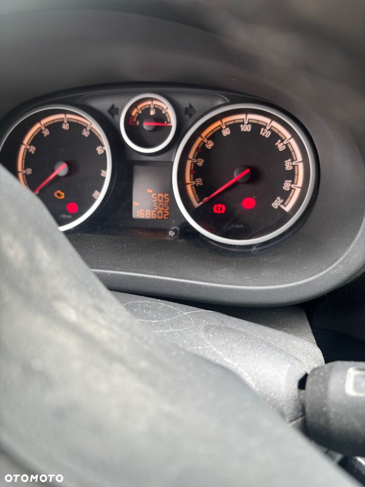 Opel Corsa 1.2 16V Cosmo - 4
