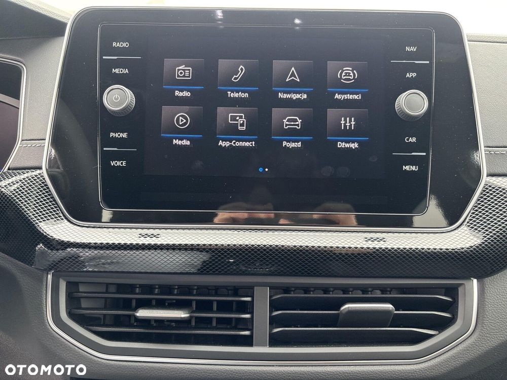 Volkswagen T-Cross - 36