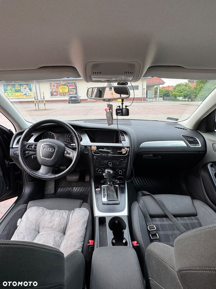 Audi A4 Avant - 14
