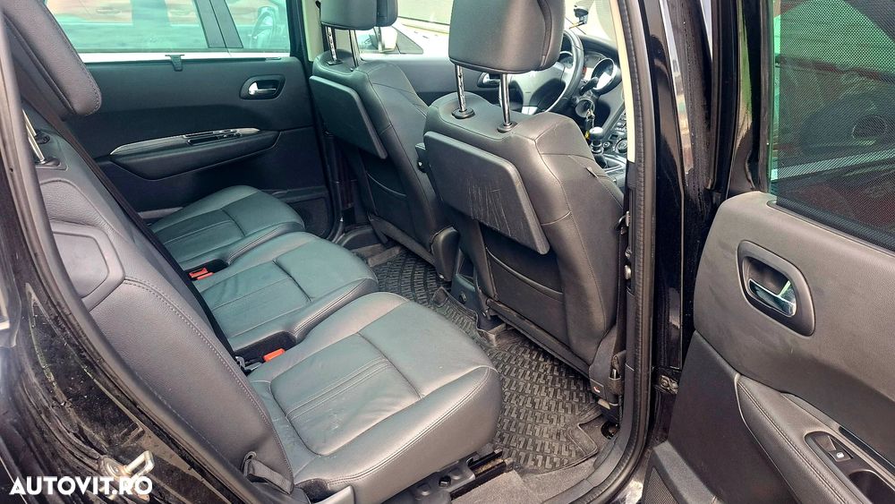Peugeot 5008 - 7