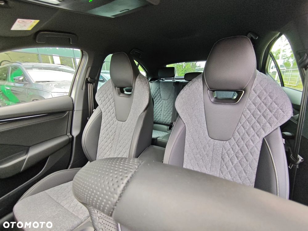 Skoda Octavia 1.5 TSI mHEV Sportline DSG - 11