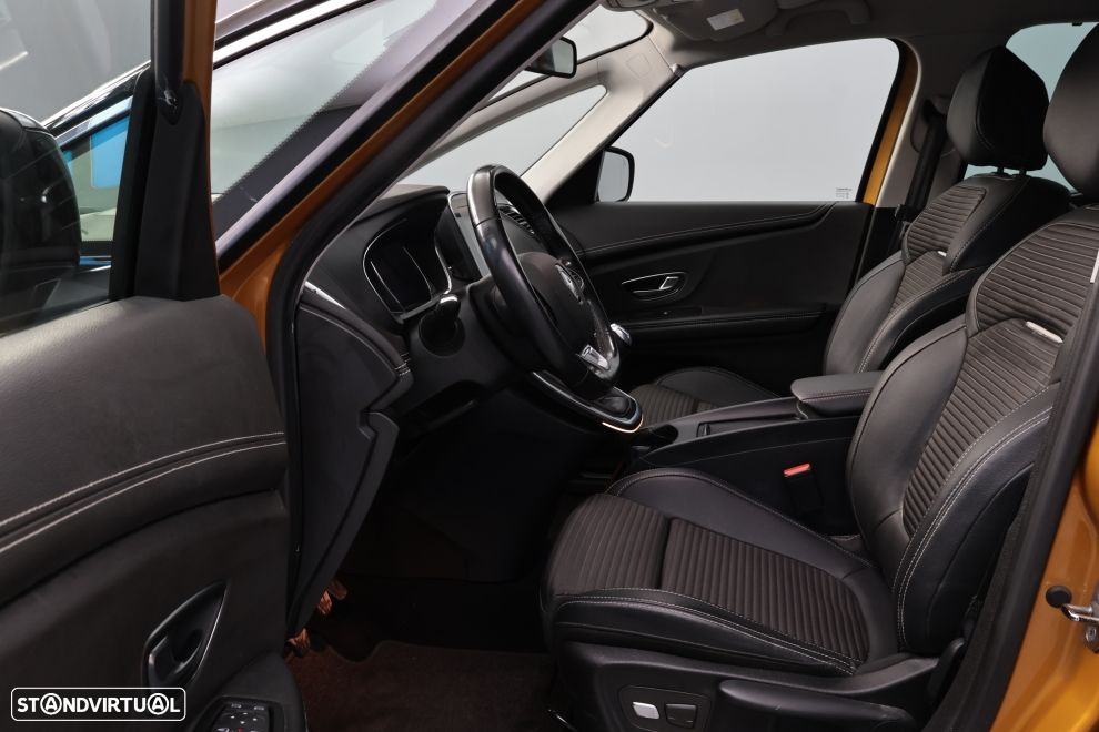 Renault Scénic 1.3 TCe Bose Edition - 24