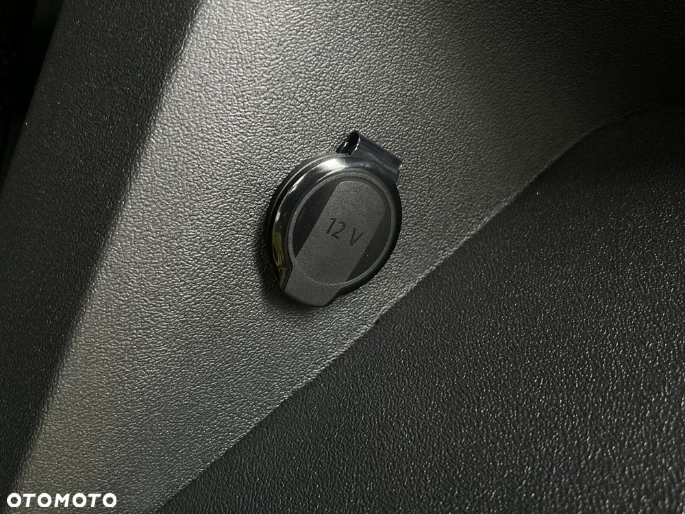 Volkswagen Tiguan - 19