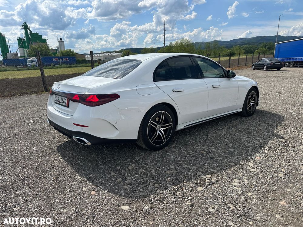 Mercedes-Benz E 220 d 9G-TRONIC AMG Line NIGHT Edition - 3