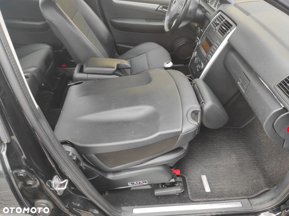 Mercedes-Benz Klasa B 170 BlueEFFICIENCY - 29