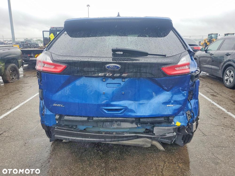 Ford Edge - 7