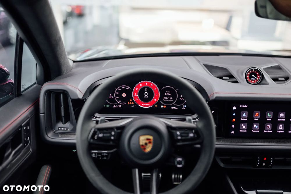 Porsche Cayenne GTS - 39