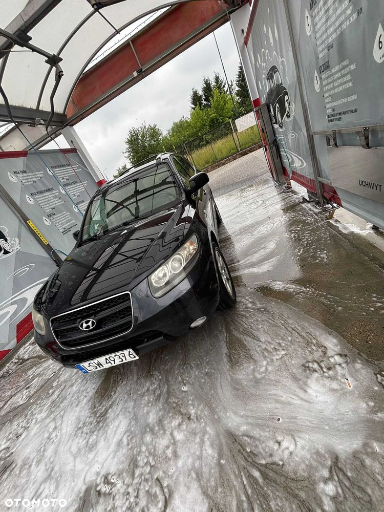 Hyundai Santa Fe - 1