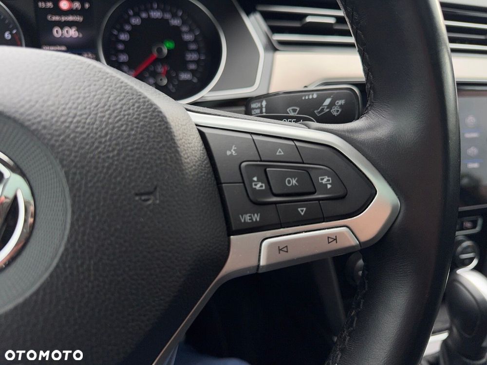 Volkswagen Passat 2.0 TSI Elegance DSG - 20