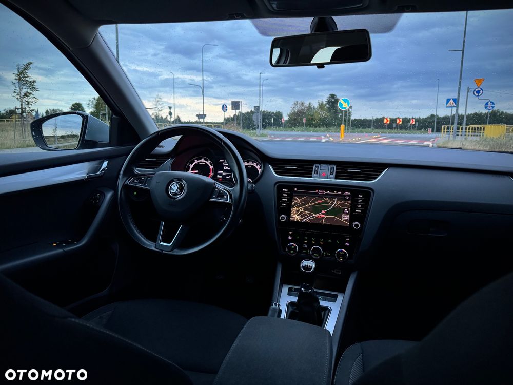Skoda Octavia 1.5 TSI ACT Ambition - 11