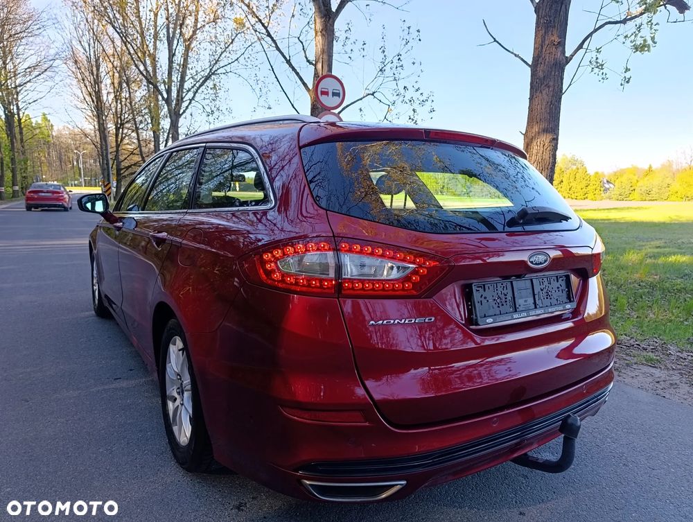 Ford Mondeo 2.0 TDCi STart-Stopp ECOnetic Titanium - 4