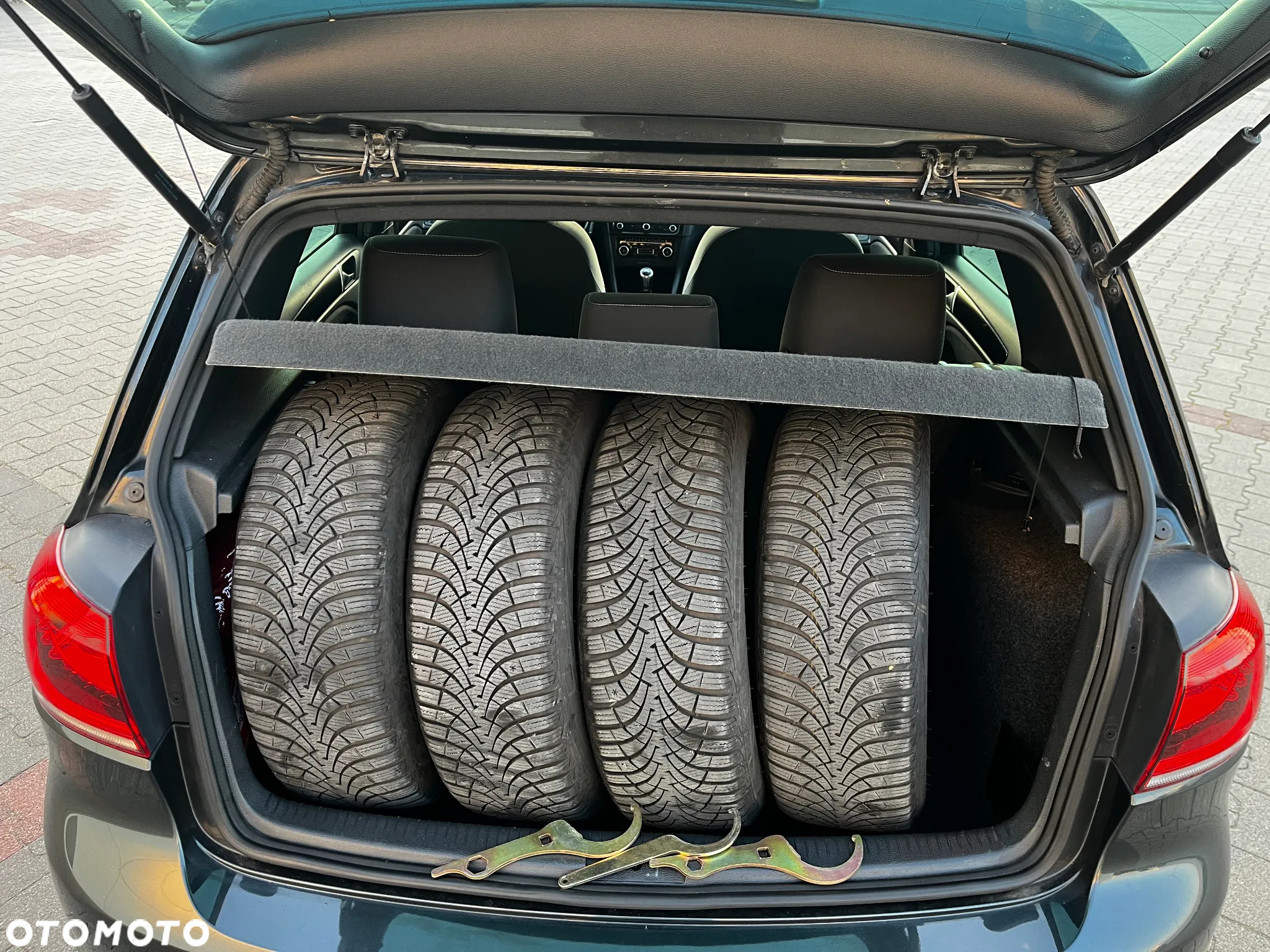 Volkswagen Golf VI 2.0 TDI GTD - 7