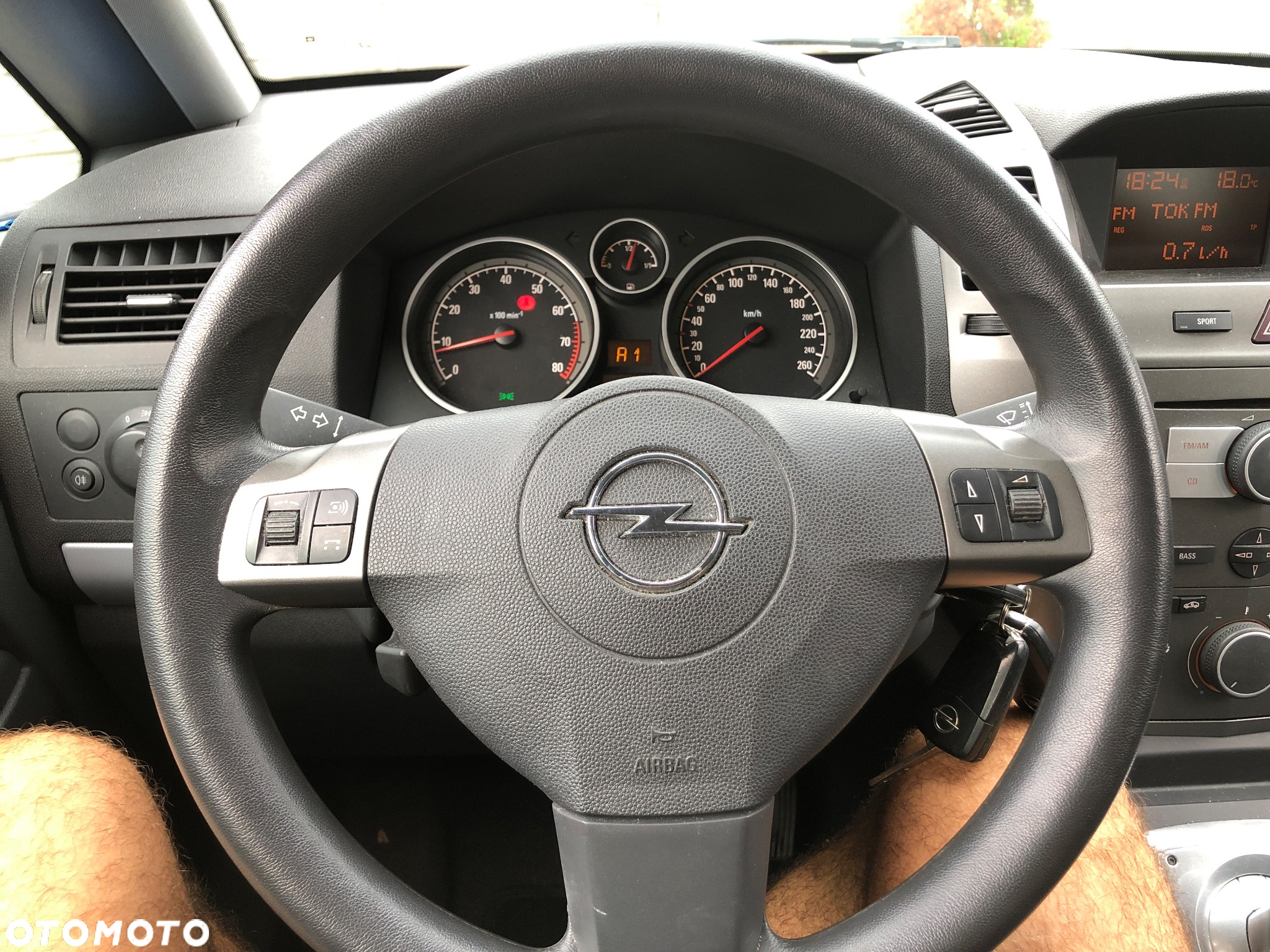 Opel Zafira 1.8 Cosmo - 2