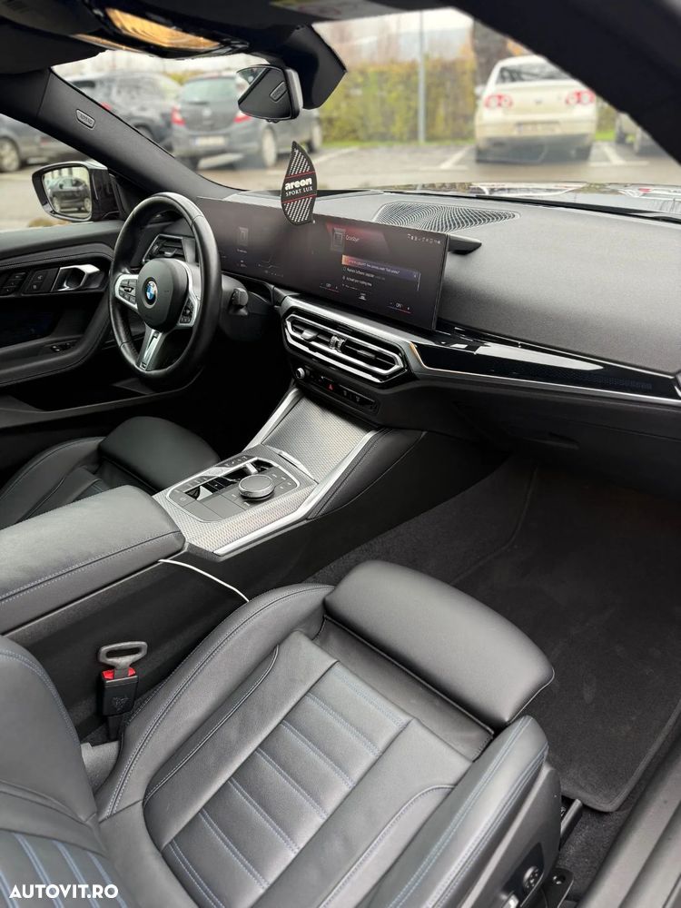 BMW M2 M240i xDrive - 9