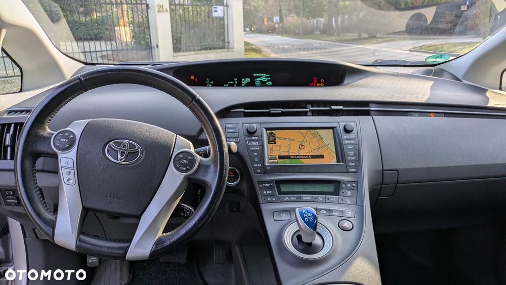 Toyota Prius - 8