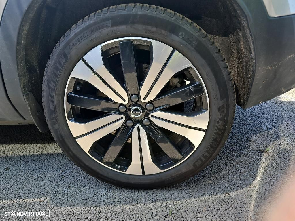 Volvo XC 40 Recharge Plus - 13