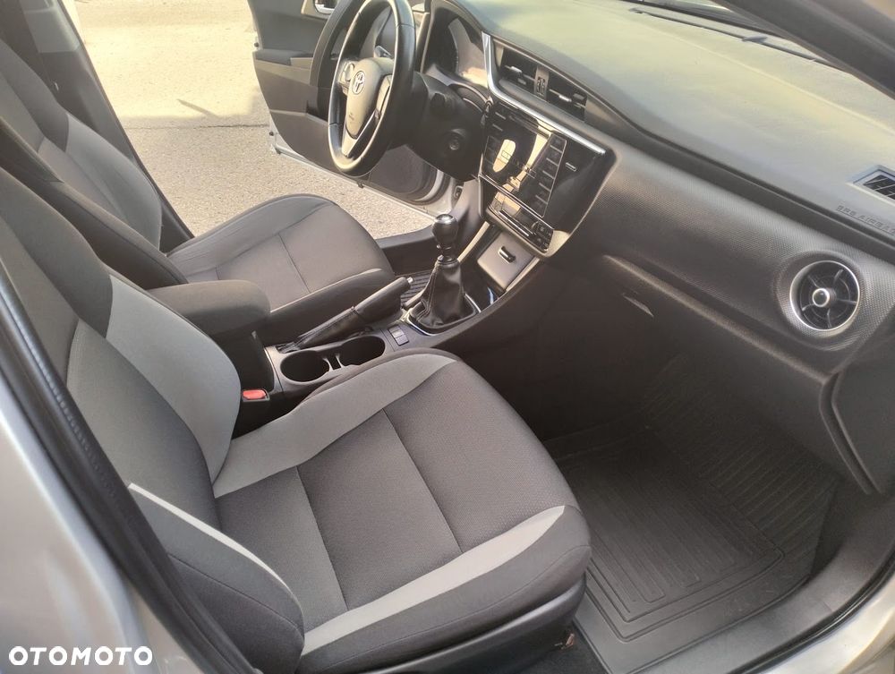 Toyota Auris 1.33 VVT-i Active - 9