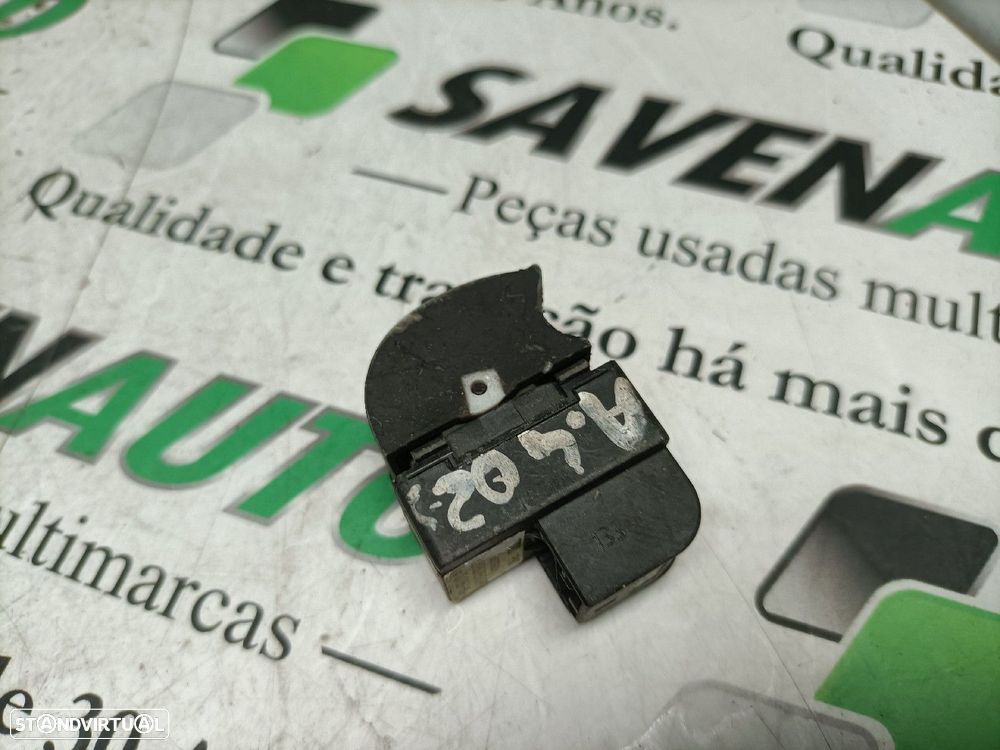 Botão / Botões / Comutador Vidro Dto Audi A4 (8E2, B6) - 2