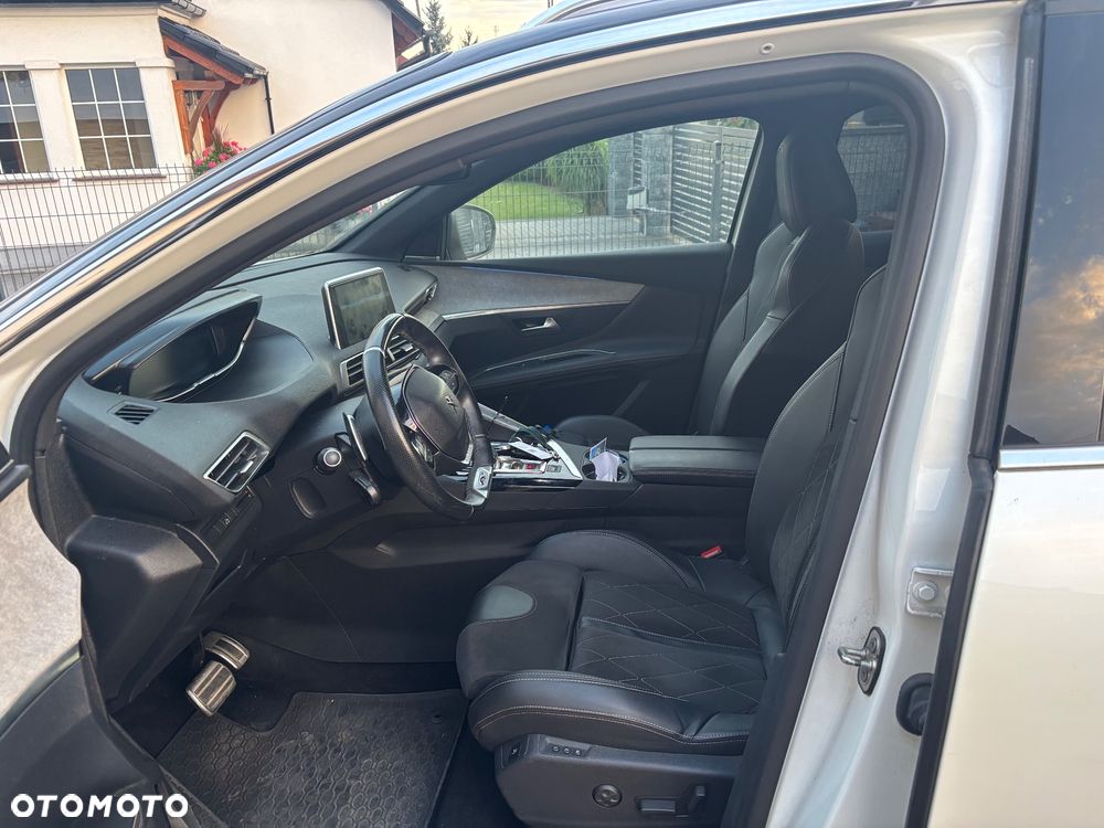 Peugeot 3008 BlueHDi 180 Stop & Start EAT8 GT - 24