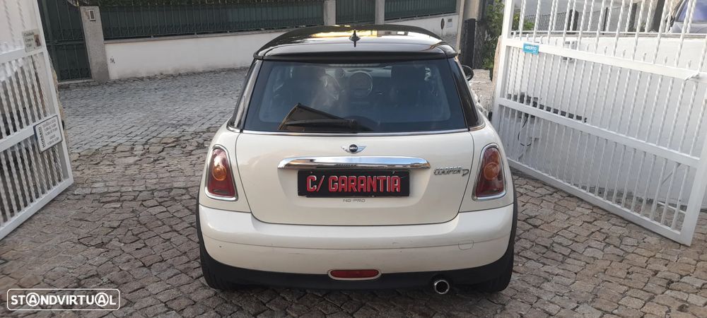 MINI 3 Portas Cooper D - 10
