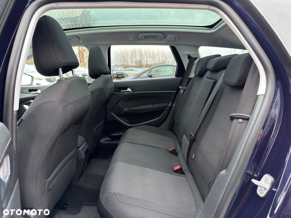 Peugeot 308 1.6 BlueHDi Allure S&S - 34